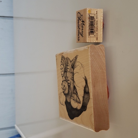 2 Stamps Merry Christmas Stamp F7025 Cat with Santa Hat - Picture 6 of 11